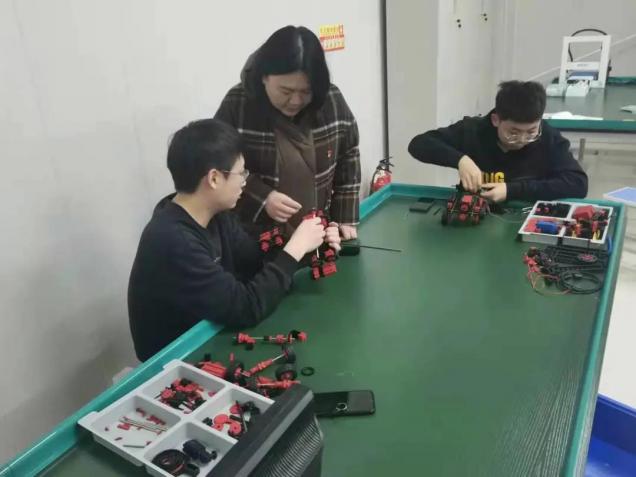 我校在第二届辽宁省智能制造科普创意创新大赛中喜获佳绩