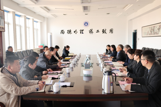 太和区委书记尹璐一行到学校调研并进行校地合作对接