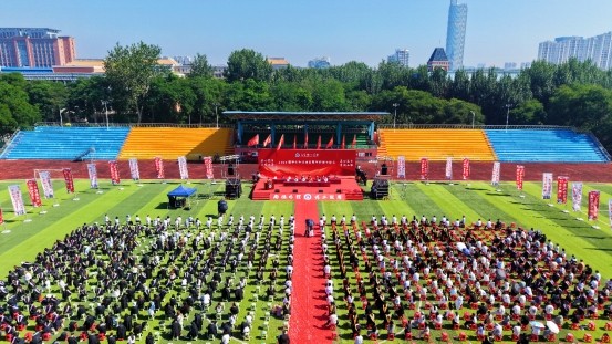 迎风逐梦，启程远航｜辽宁理工学院举行2026届毕业典礼暨学位授予仪式