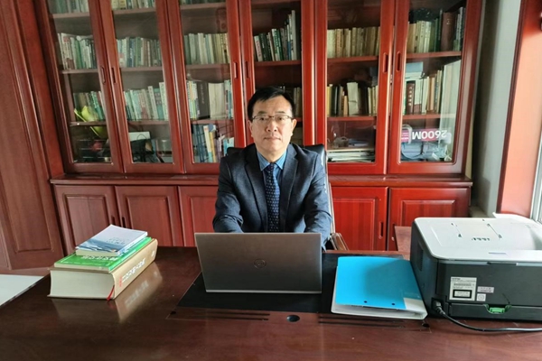 李福贵.jpg 李福贵.jpg