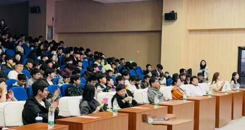 微信图片_2025-12-13_173452_351.jpg