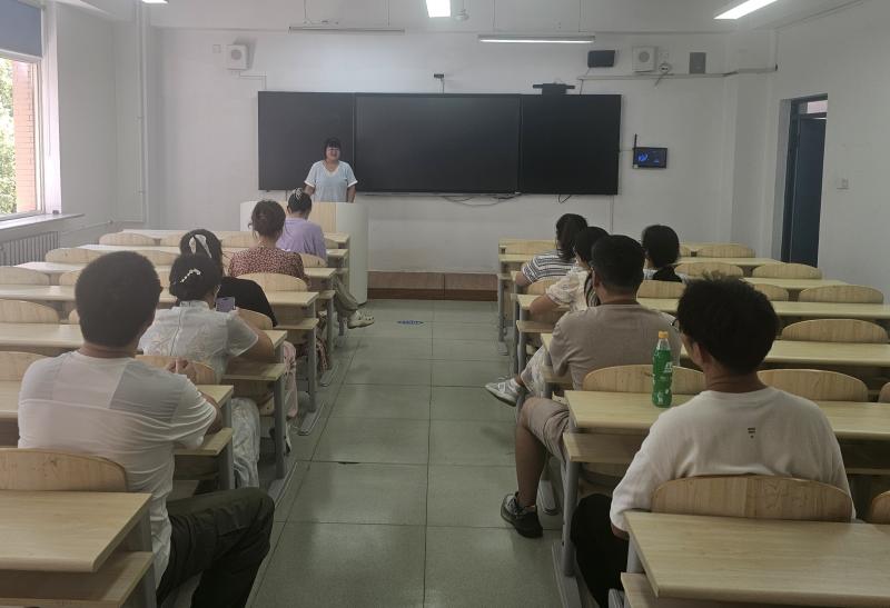 大学物理教研室教研活动1.jpg
